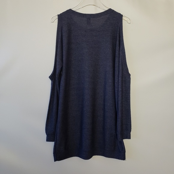 Forever 21 | Cold Shoulder Crew Neck Sweater - Picture 3 of 6